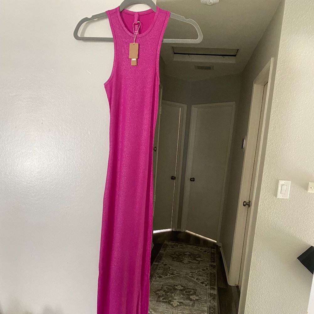 SKIMS BRAND NEW RACERBACK DRESS